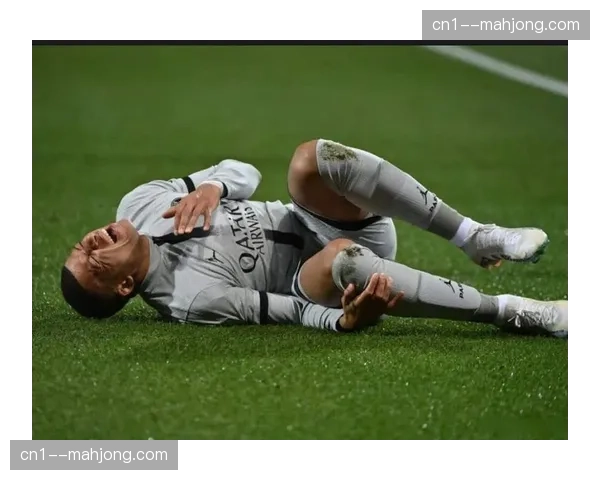 法国队官方确认:姆巴佩股二头肌轻度拉伤,但不会缺席小组赛